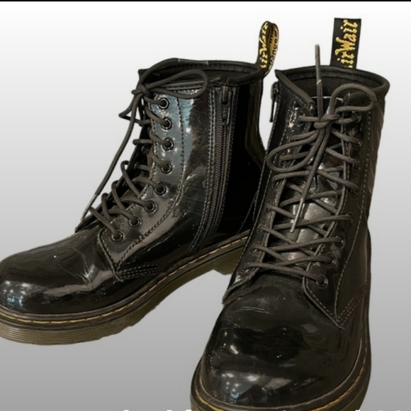 Dr. Martens Lace up Boots Black Patent leather - Picture 2 of 7
